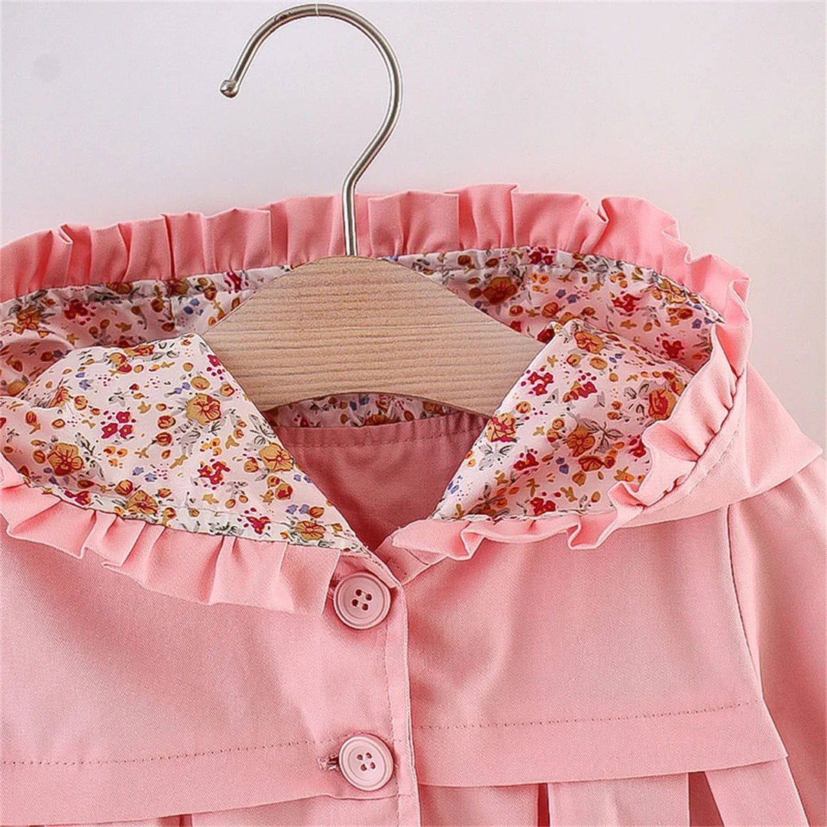 Girls' Long Sleeved Windbreaker Spring And Autumn Solid Blue Cat Single Breasted Korean Edition Daily Sweet Long Sleeved Coat