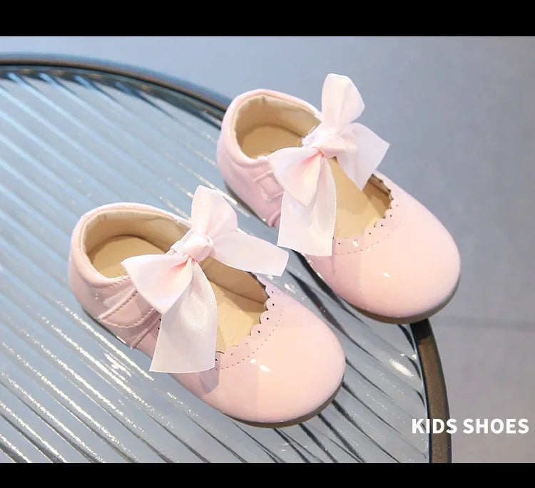 Little Girl Shoes 2025 Spring Autumn Children Princess Shoes Girls Oxfords Candy Colors Kids Soft Patent Leather Shoes For Girl