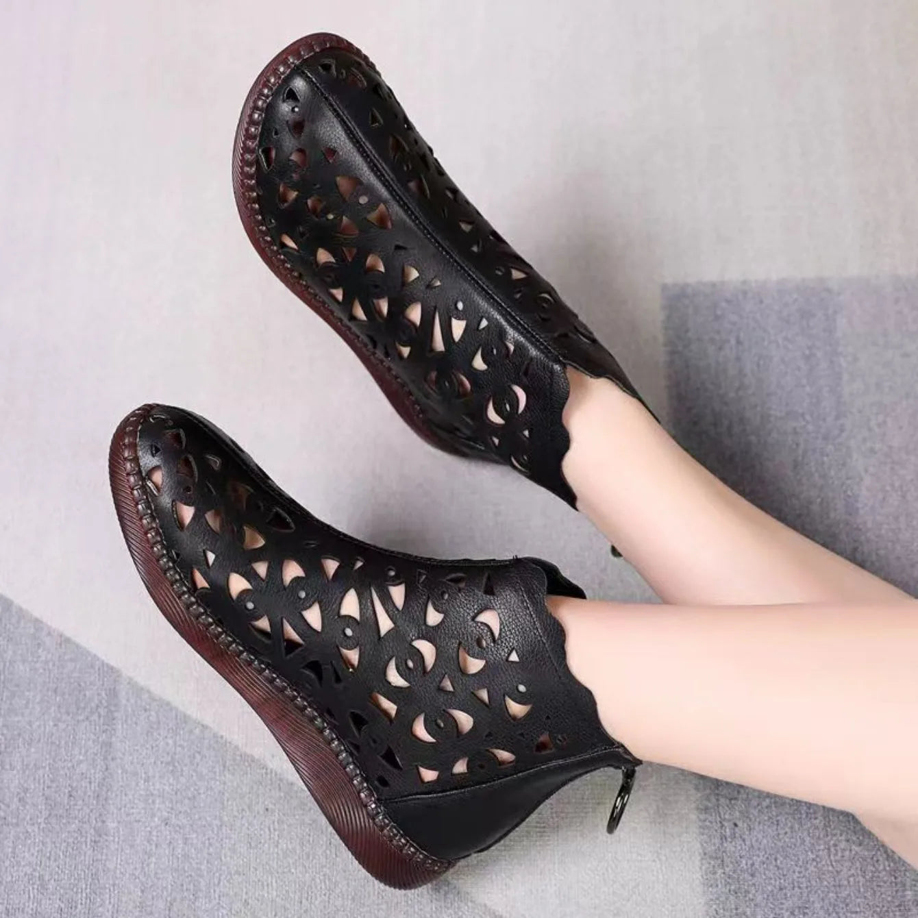 Women's Flat-bottomed Booties 2025 Spring and Autumn New Fashion Hollow Breathable Soft and Comfortable Leisure Cool Boots.
