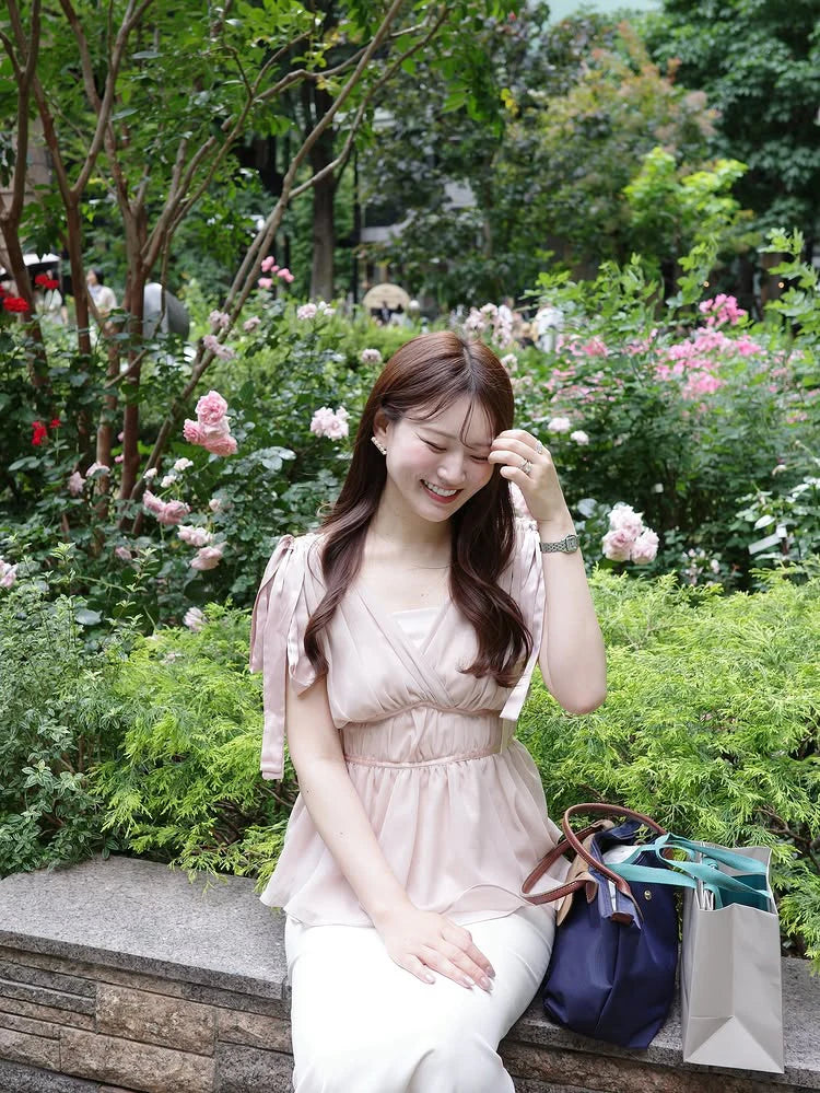 Women's Tops Summer Bow Tie Sweet Elegant Blouse Femme V Neck Shirt Waist-Cinching Japanese Style Sleeveless Chiffon Blouse