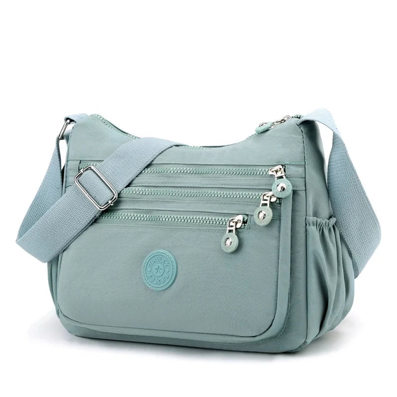 Fashionable Crossbody Bags for Women Leisure Shoulder Bag with Adjustable Shoulder Strap Zipper Closure Suitable for Daily Use