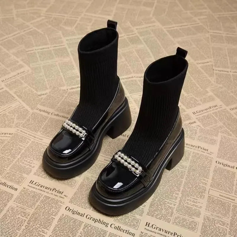 Booties for Women Autumn and Winter 2025 New Velvet High Heel Foreign Style Skinny Boots Small Person Thick Heel Platform Sole
