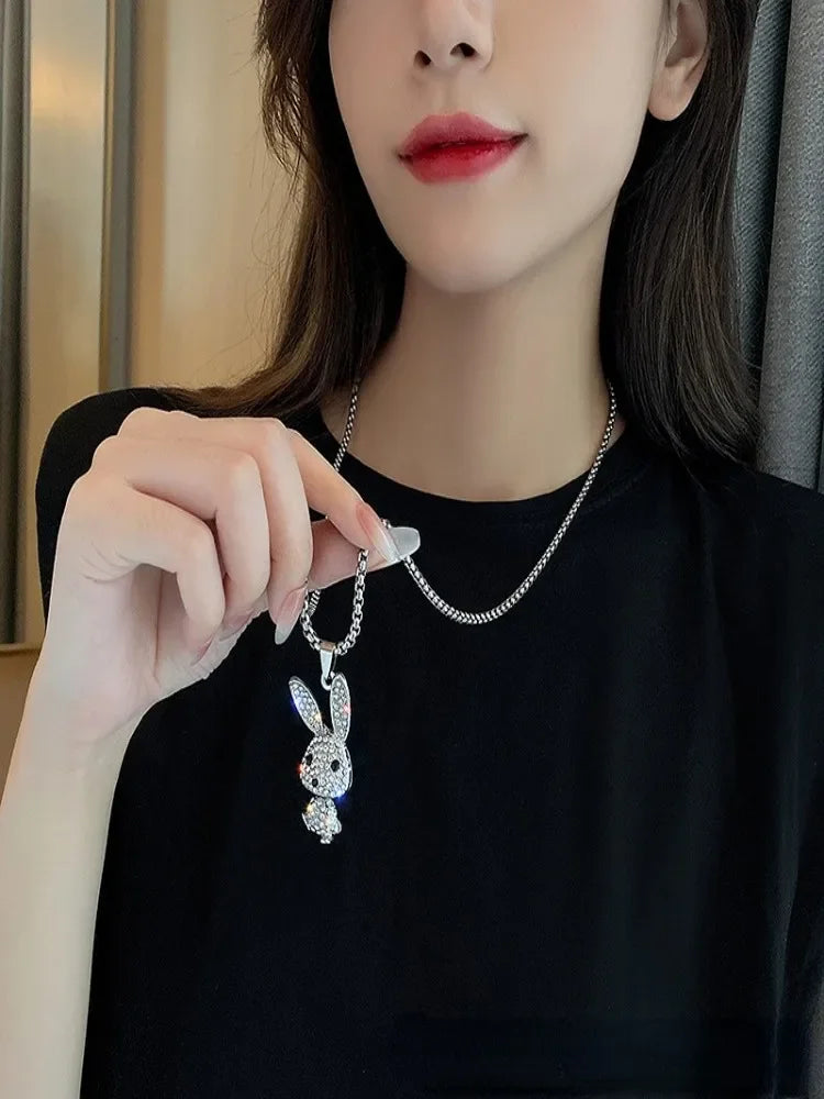 Niche design sense two wear zipper collarbone necklace women's new couple light luxury niche personality sweater chain choker