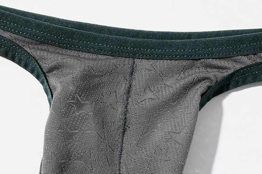 Men Thongs Sexy Underwear T-Back Underpants Breathable  Ice Silk Briefs Big U convex Pouch Thongs G-String Male Lingerie Panties