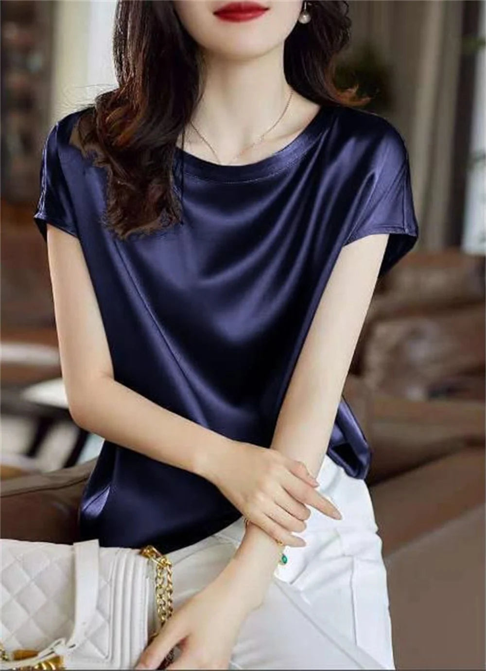 Satin Silk Shirts for Women Smooth & Shiny Short Sleeve T- Shirts Pullover Blouses Casual Loose Elegant Work Tops