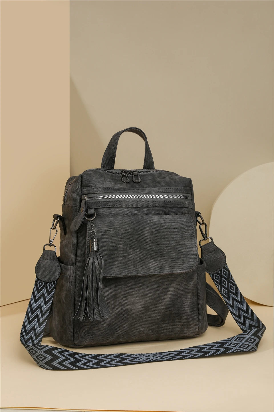 Ladies Daypacks Fashion Backpacks Women Big Travel Bagpack Large School Bags for Girls Solid Color Leather Rucksacks Female