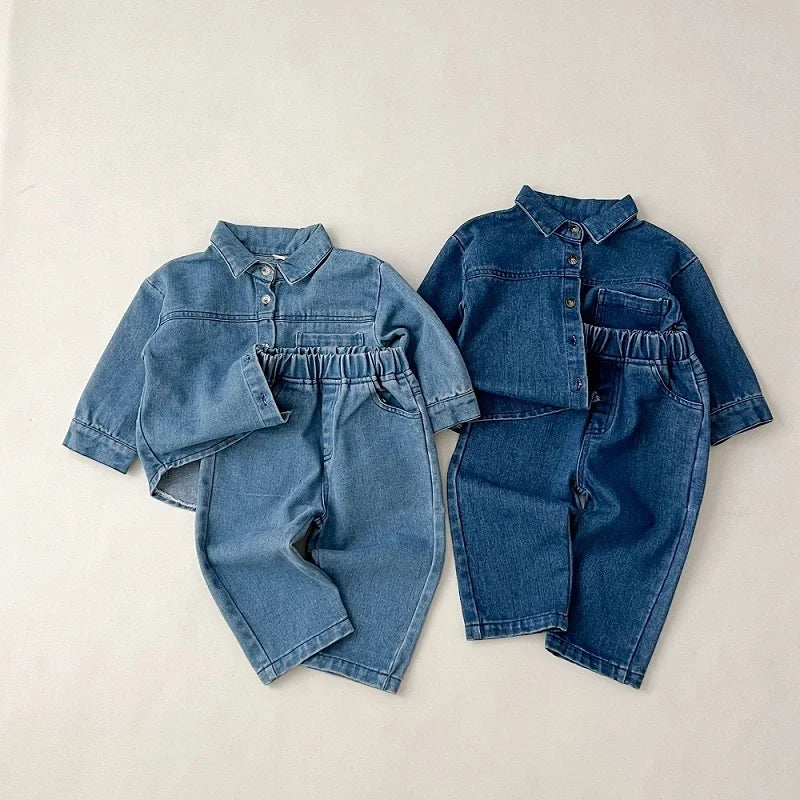 Baby clothes 2025 new children's solid color long sleeved denim set, boys and girls cardigan long pants casual sports two-piece