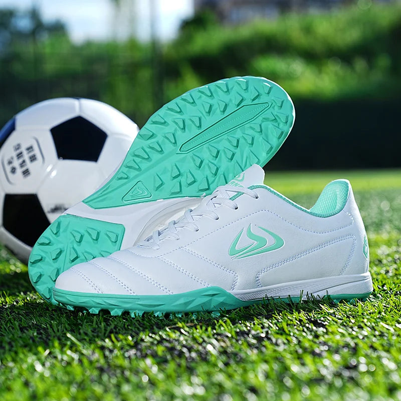 New Men Football Boots Outdoor Soccer Shoes TF FG Grass Cleats Comfortable Training Shoes Match Futsal Breathable Sport Indoor