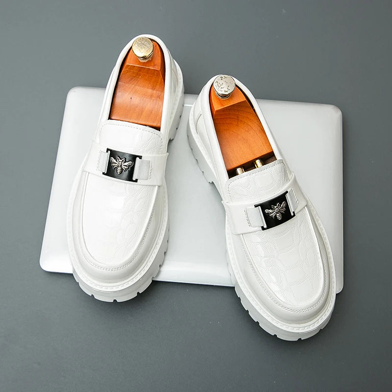 New Leather Shoes Men's Round Toe Thick soled Formal Shoes Loafers Non Slip Fashion Light luxury college Business Casual Shoes