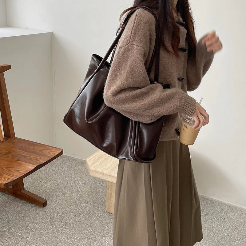Women Tote Bag Fashion Underarm Pouch Large Capacity Soft Pu Leather Shoulder Bag Retro Crossbody Bag Casual Portable BucketBags