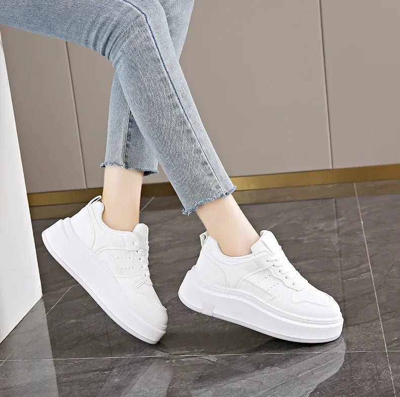 Women's Casual Sports Shoes Thick Bottom Low Tops Lace Up Vulcanised Shoes Lightweight Rubber Soled Winter Season Adult Footwear