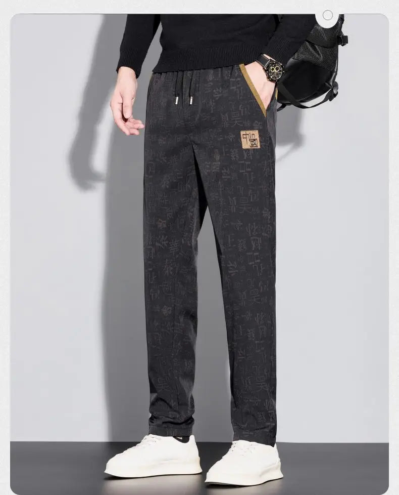 Men's Casual Pants Are Trendy and Versatile Straight-leg Pants with Printed Anti-wrinkle Features for Men in Autumn and Winter