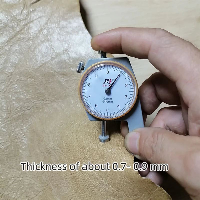 0.7/0.9mm Black Vegetable-Tanned Sheepskin. Top-Grain Leather. Genuine Leather Fabric. DIY Hand For Shoes.Bag. A Whole Sheepskin