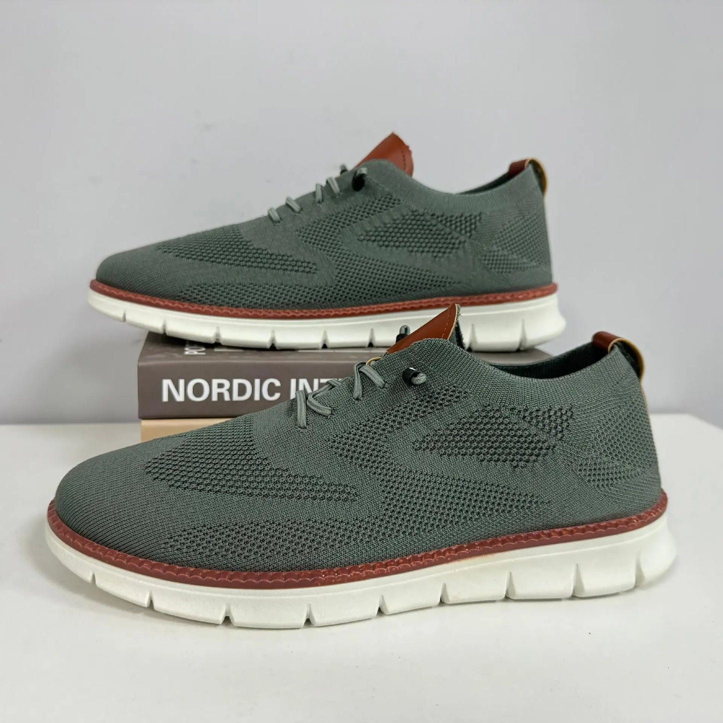 Men Casual Shoes Fashion Formal Business Urban Shoes for Male Non Slip Dress Sneakers for Party Chaussures Pour Hommes Sneakers