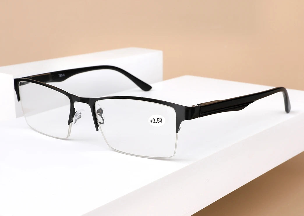 Reading Glasses for Men Women Alloy Eyeglass Frame Spring Hinge Glass Anti Glare Filter Lightweight Eyeglasses Quality Readers