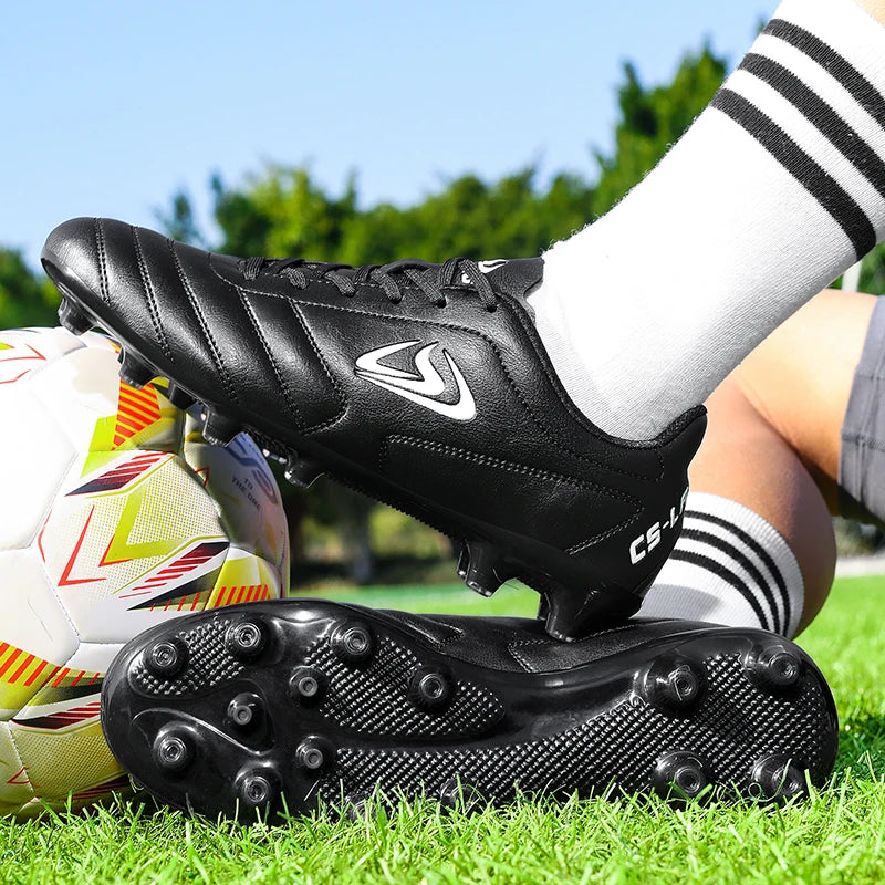 New Men Football Boots Outdoor Soccer Shoes TF FG Grass Cleats Comfortable Training Shoes Match Futsal Breathable Sport Indoor
