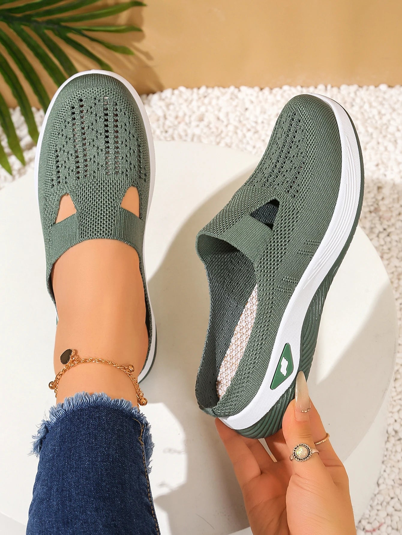 Women shoes Convenient and comfortable at home, one foot with a vent and half slipper women's summer shoes free shippiing shoes