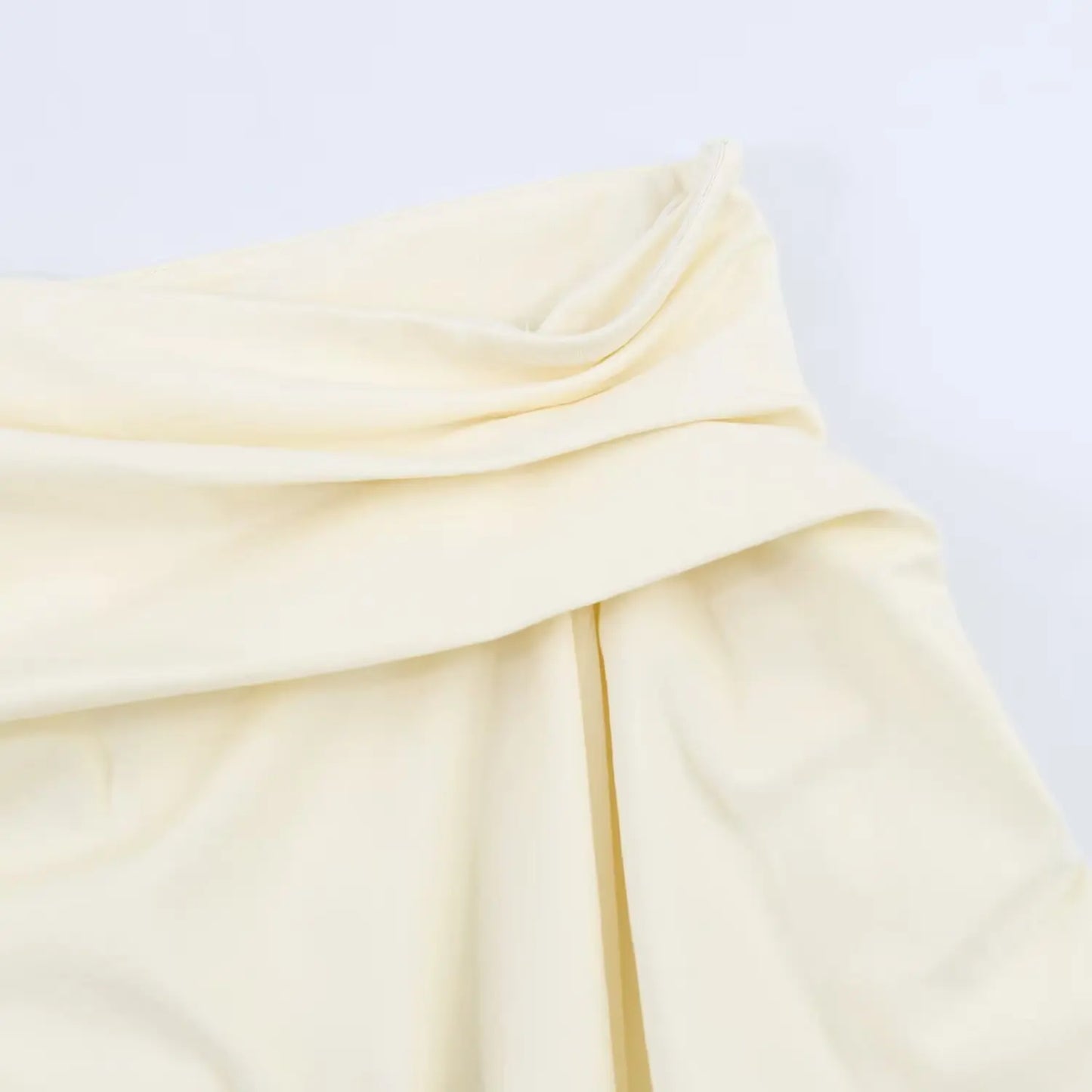 Summer Women Beige Sexy Sleeveless Tank Tops Fashion Female Irregular Pleated Zipper Strapless Top Lady Elegant Party Tops