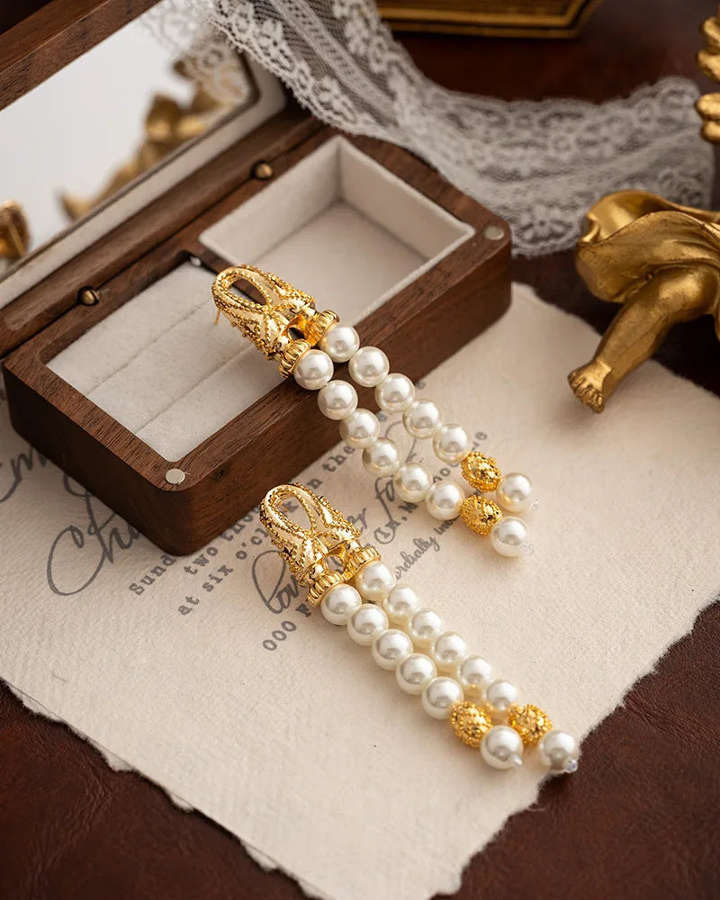 Light luxury high-grade multi-layer pearl necklace retro exaggerated niche alloy collarbone chain women's fashion jewelry