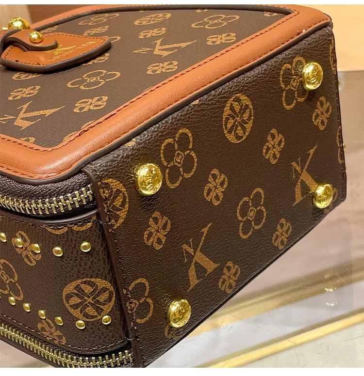 Ladies' handbag, light luxury square bag, 2026 autumn and winter new style, high-end and high designer single shoulder crossbody