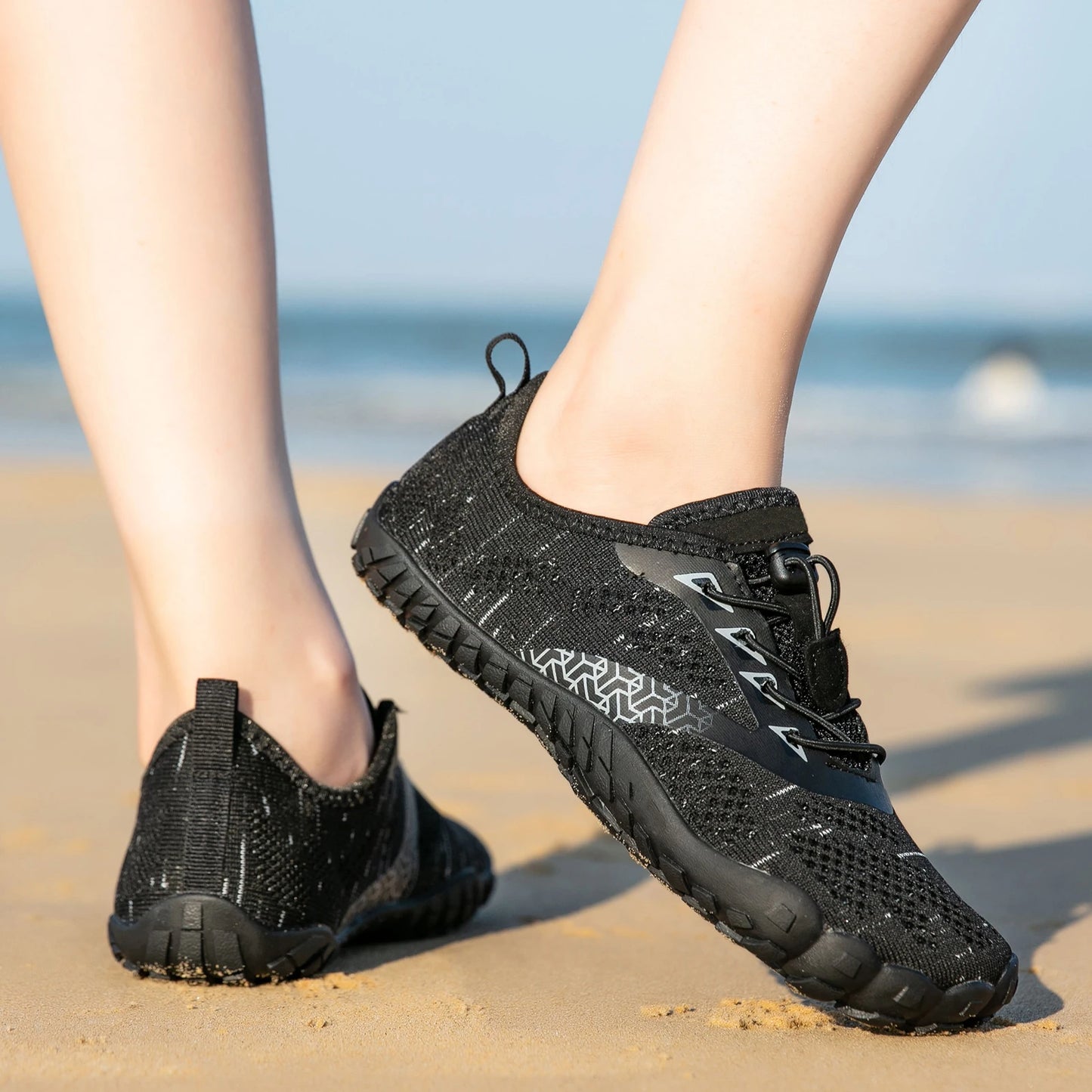 Water Shoes for Women Men Comfortable Barefoot Shoes Upstream Breathable Beach Shoes Quick Dry River Sea Aqua Shoes Sneakers