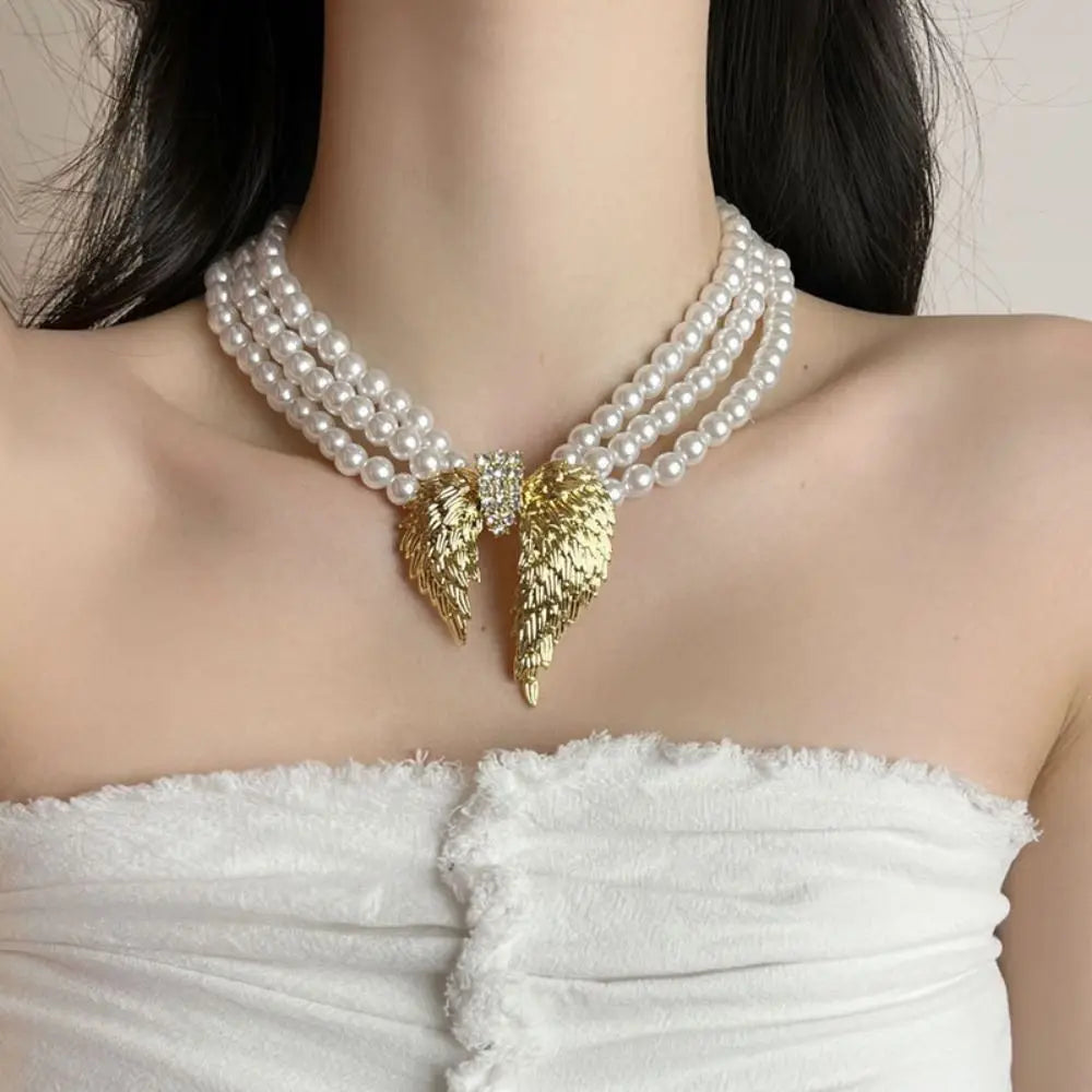 Retro Fashion Multi-layer Pearl Necklace Light Luxury Advanced Sense Clavicle Chain Elegant Delicate Fashion Choker Women