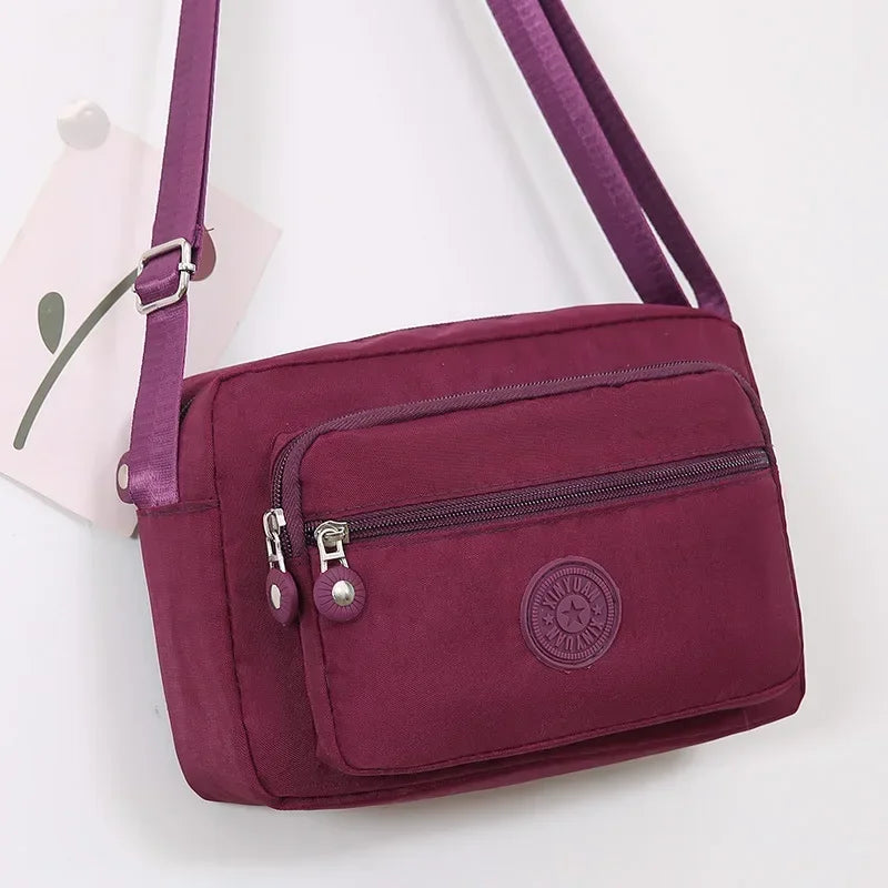 Fashionable Crossbody Bags for Women Leisure Shoulder Bag with Adjustable Shoulder Strap Zipper Closure Suitable for Daily Use