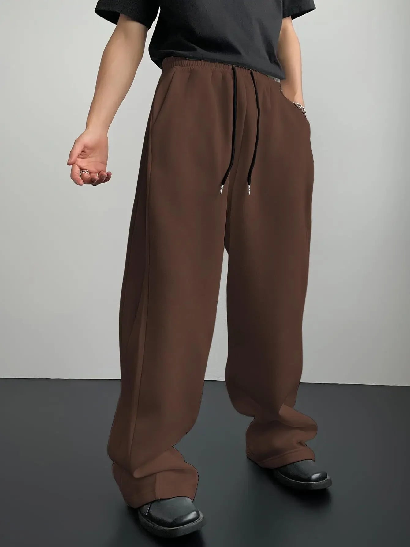 2025 New Korean style Sweatpants Sport Pants Men Running Pants Spring Summer Loose Casual Sweat Pants Straight Jogging Pants Men
