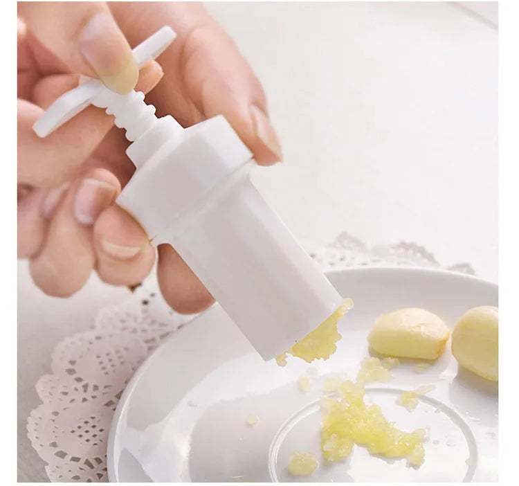Plastic Garlic Presses Screw Squeeze Peeler Garlic Crusher White Manual Press Practical Kitchen Cooking Tools