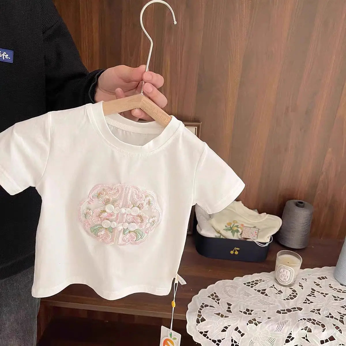 Girls' Cotton T-shirt with Cake Print Bowknot Short Sleeve Skirt Design Cartoon Style Summer Fashionable Kids' Clothing