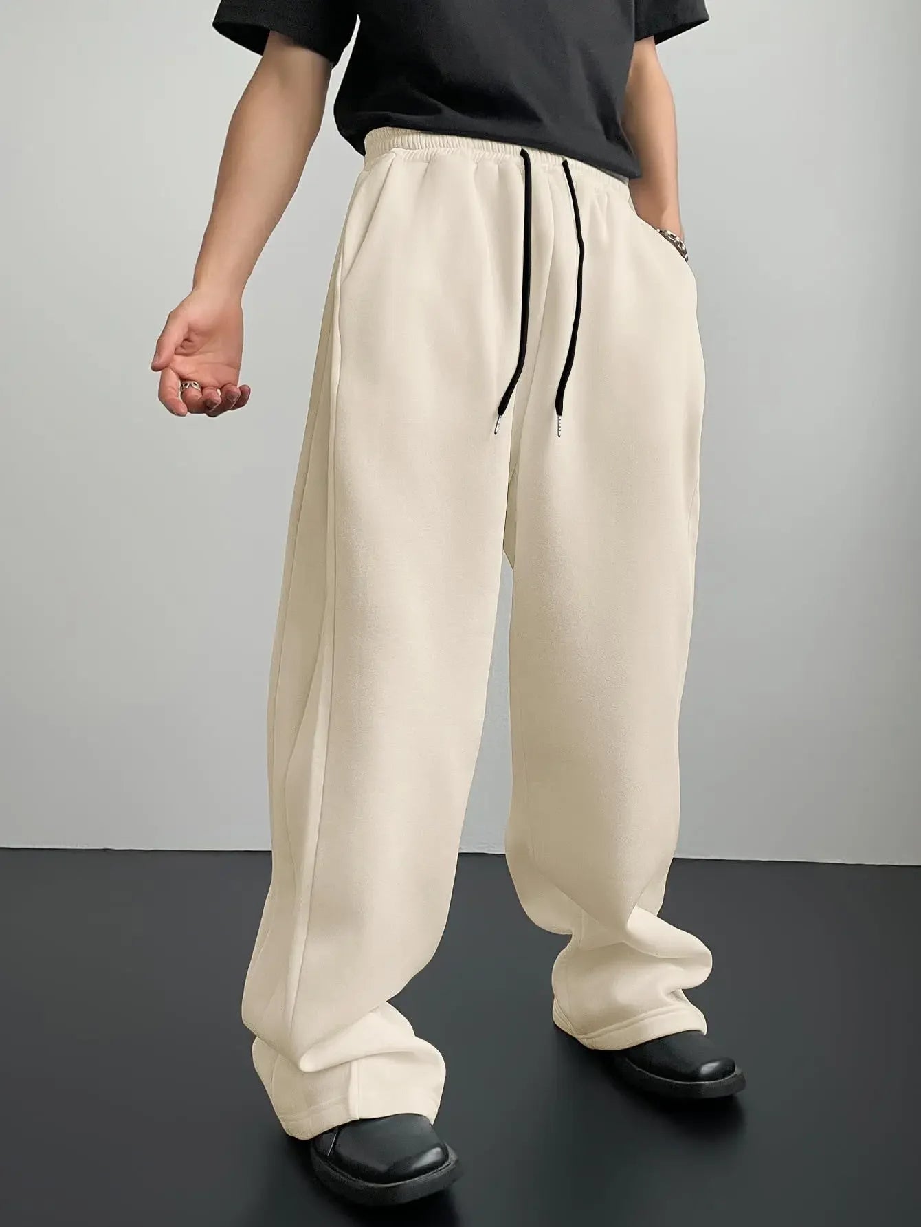 2025 New Korean style Sweatpants Sport Pants Men Running Pants Spring Summer Loose Casual Sweat Pants Straight Jogging Pants Men