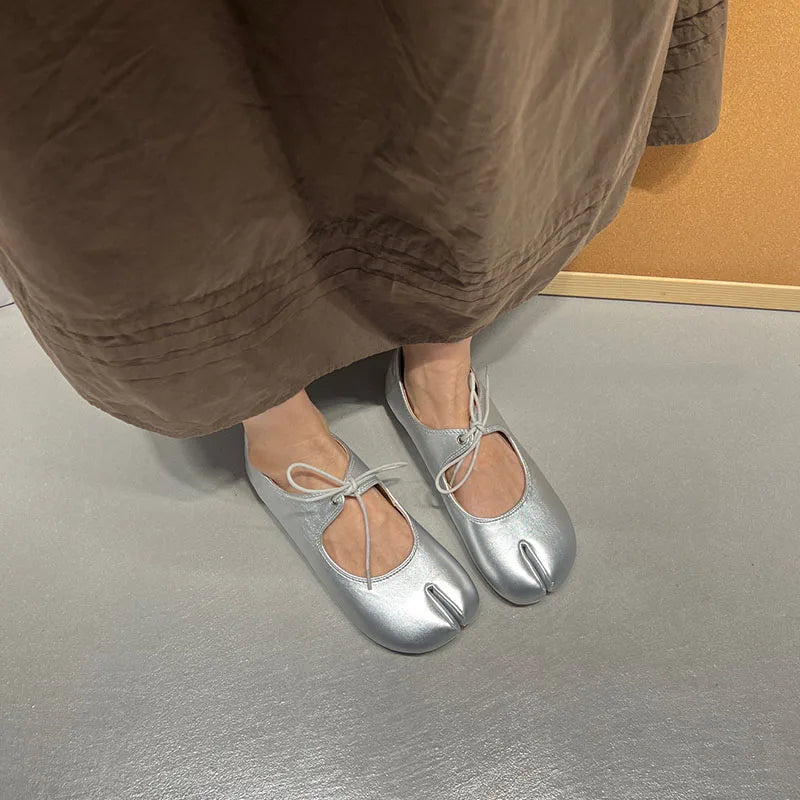 new Footwear Butterfly-Knot Ladies Flats Slip On Shoes Casual Female Soft Fashion Strange Toe Women Flats With Shoes