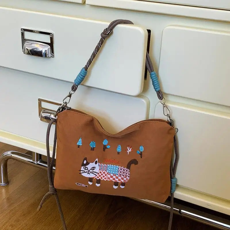 Ladies Tote Bag Lazy Ins Wind Japanese Embroidery Fashion Joker Large-capacity Durable Shoulder Bag Commuter Messenger Bag