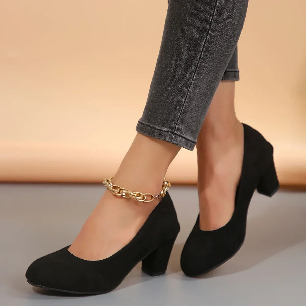 Autumn Single Shoes Women's Fashion New Round Toe Shallow Suede Cover Foot Non-slip Wear-resistant High Heels