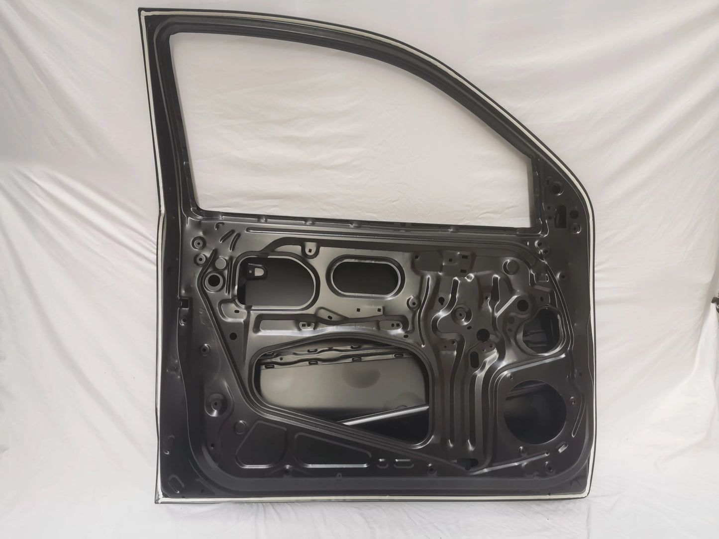 High Quality Auto Parts Car Left Right Side Panel Door Panel For Hilux Vigo One And Half Cabin 2005-2010