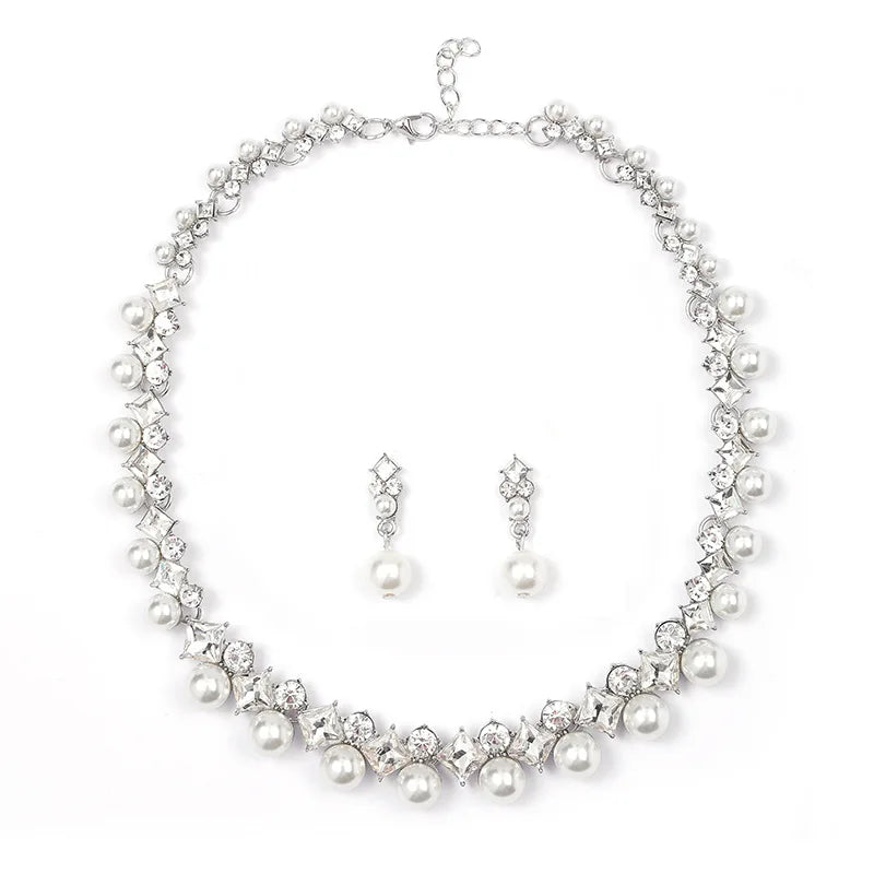 New pearl gemstone jewellery woman necklace set for women jewelry sets light luxury Women's earrings lock bone chain alloy