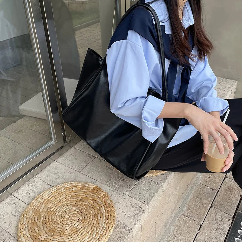 Women Tote Bag Fashion Underarm Pouch Large Capacity Soft Pu Leather Shoulder Bag Retro Crossbody Bag Casual Portable BucketBags