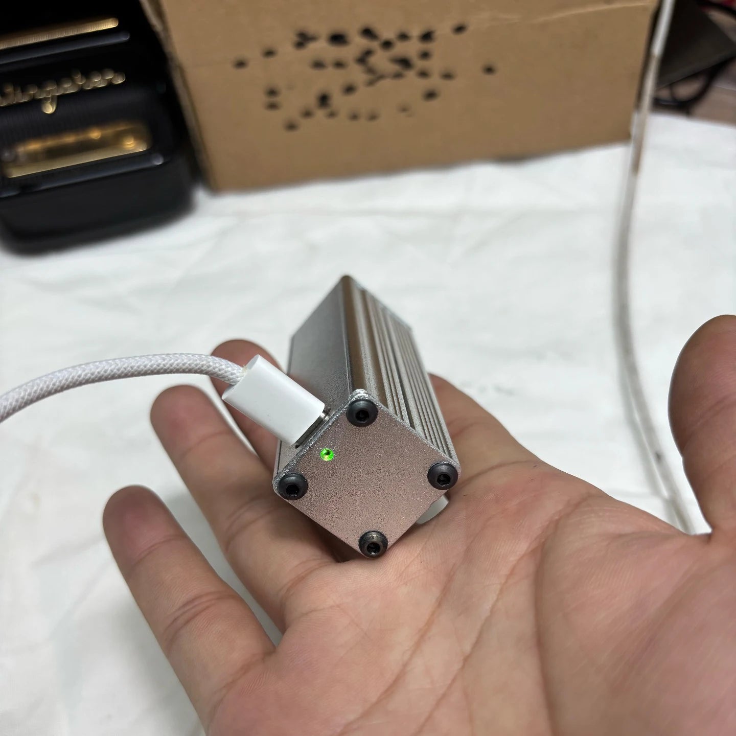 1 Meter Effective Distance Handheld 40 Watt Laser Pump Source