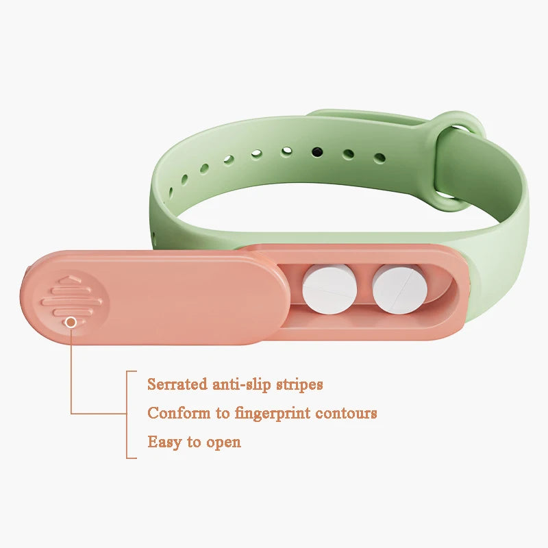 Ultra Portable Medicine Box Wristband with 360° Rotation and Lock a Portable Medicine Storage Box for the Elderly and Children