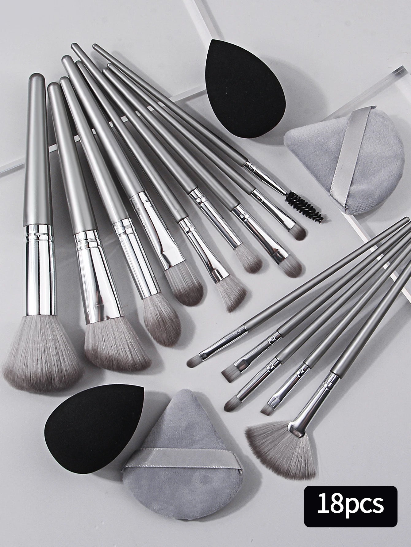 18pcs Professional Makeup Brush Set&4pcs Powder Puff,Makeup Tools With Soft Fiber For Easy Carrying,Foundation Brush Set