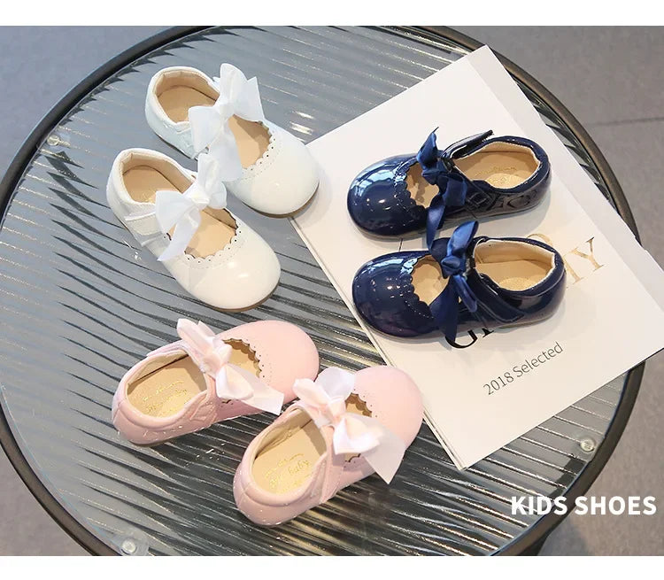 Little Girl Shoes 2025 Spring Autumn Children Princess Shoes Girls Oxfords Candy Colors Kids Soft Patent Leather Shoes For Girl