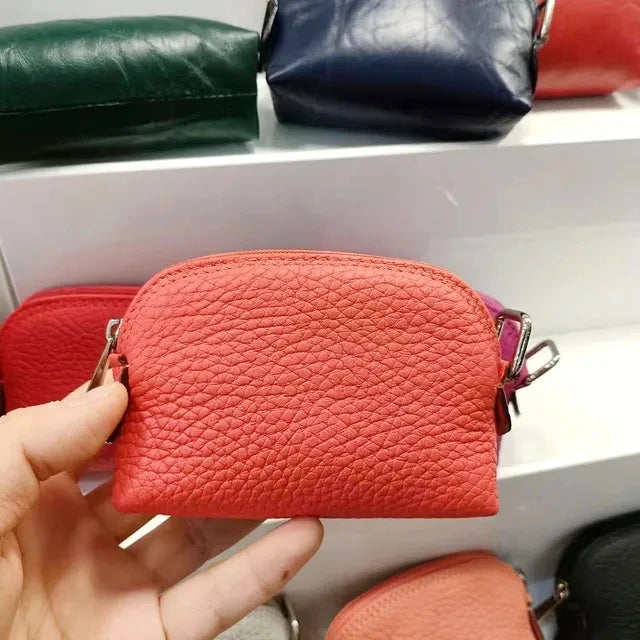 Genuine Leather Woman Coin Purse Luxury Fashion Custom Letter Pouch Mini Key Wallet Luxury Design Earphone Storage Cosmetic Bag