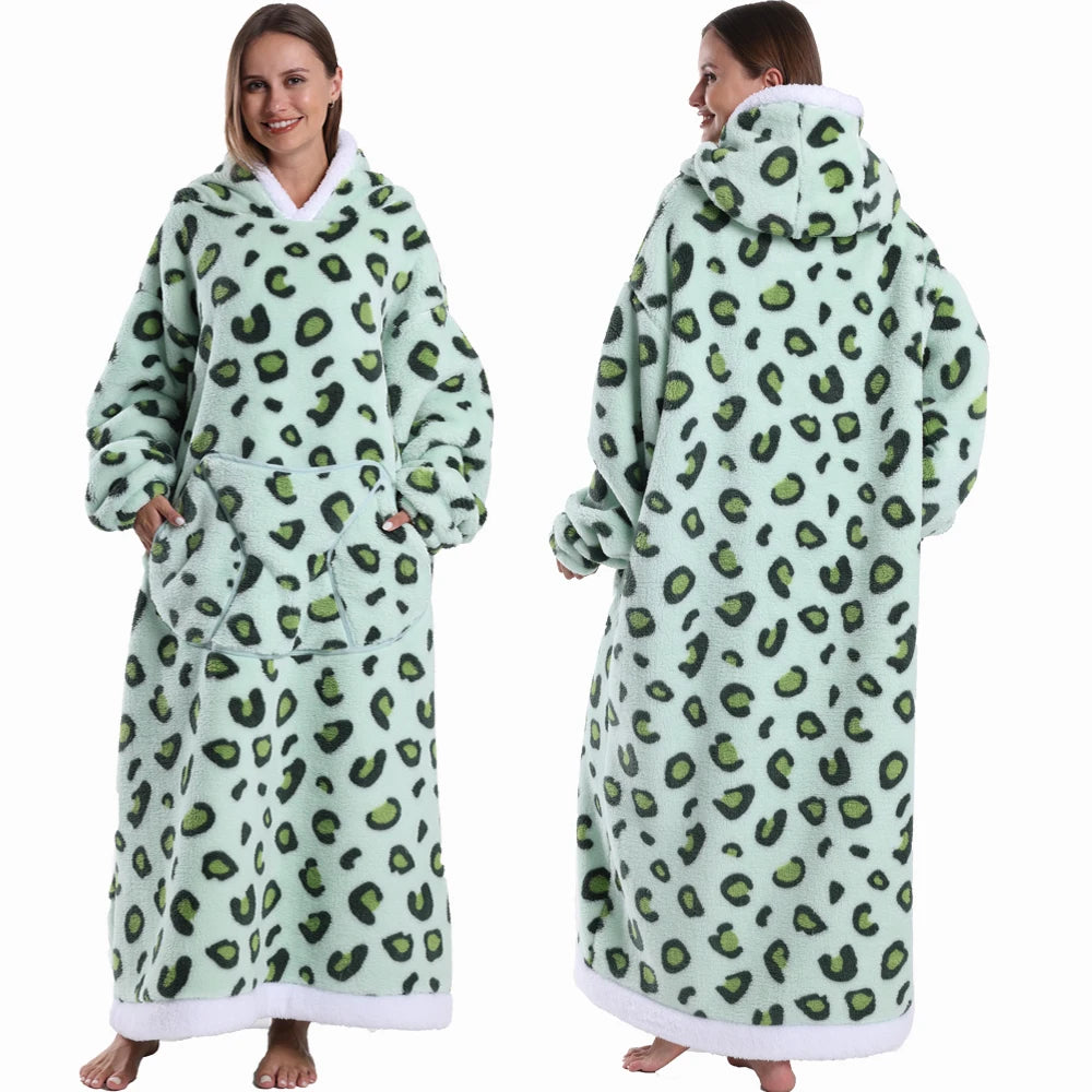 Extra Long Women Halloween Blankets with Sleeves Winter Plush Fleece Homewear Christmas Pajamas Adult Warm Oversized Hoodies