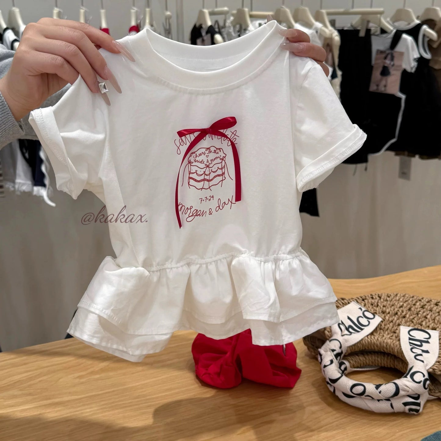 Girls' Cotton T-shirt with Cake Print Bowknot Short Sleeve Skirt Design Cartoon Style Summer Fashionable Kids' Clothing