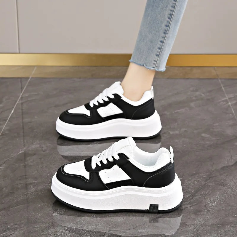 Women's Casual Sports Shoes Thick Bottom Low Tops Lace Up Vulcanised Shoes Lightweight Rubber Soled Winter Season Adult Footwear