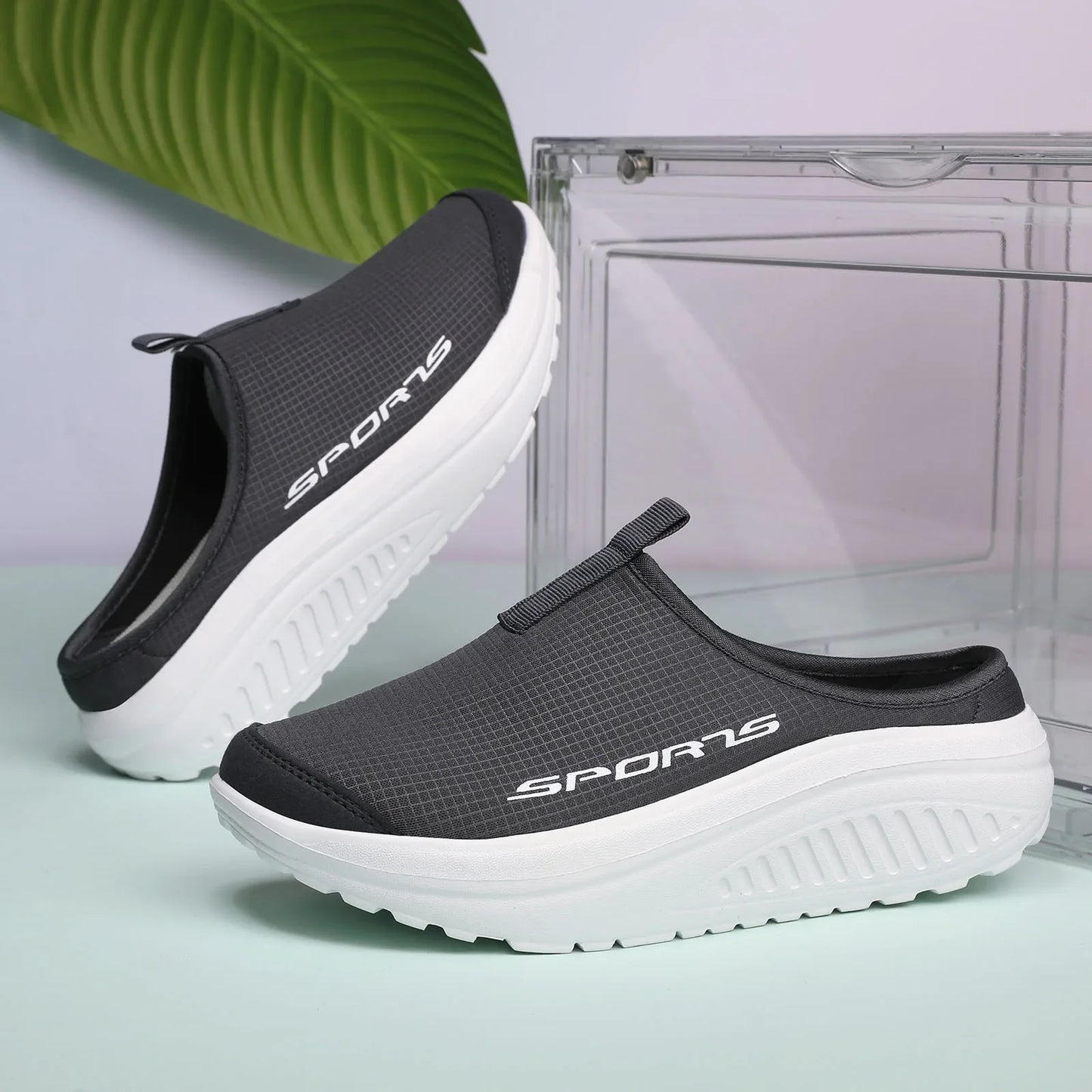 Ladies' Half Dragged Thick Soled Shoes Are Casual Lightweight and Breathable Increasing The Height for Lazy People To Step On