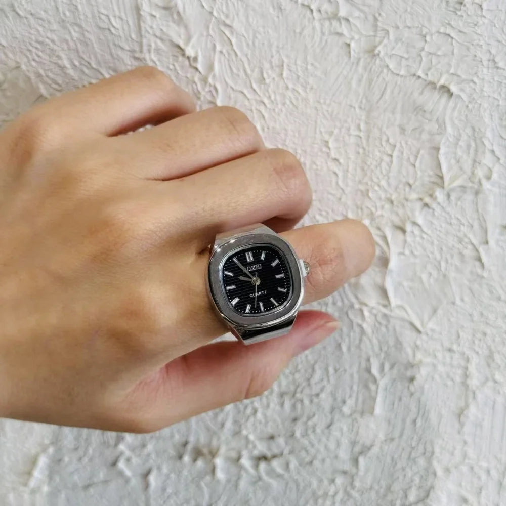 Watch Ring Assorted Niche Couple Finger Watch Mini Clock Retro Creative Electric Mens Girls Items Glass Boho Luxury