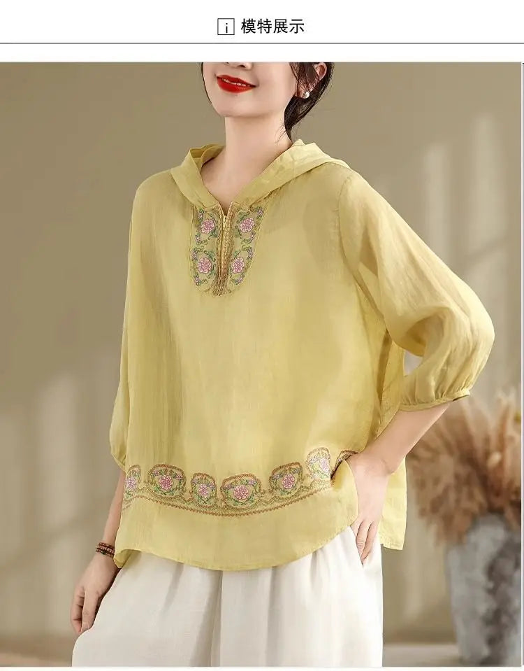 Summer New Embroidered T-shirt Casual Versatile Seven Sleeve Temperament Hoodie Lightweight Hoodie Top for Women