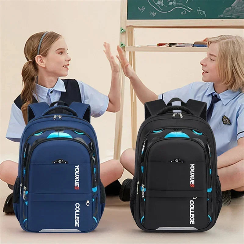 Waterproof Children School Backpack, Casual Primary Schoolbag Book Bag for Boys Daily School Use