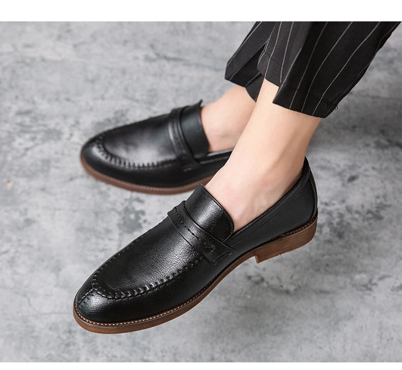 High Quality Formal Shoes For Men Loafers Men Business British Wedding Social Leather Shoes Men’s Dress Shoes Leather Shoes Male